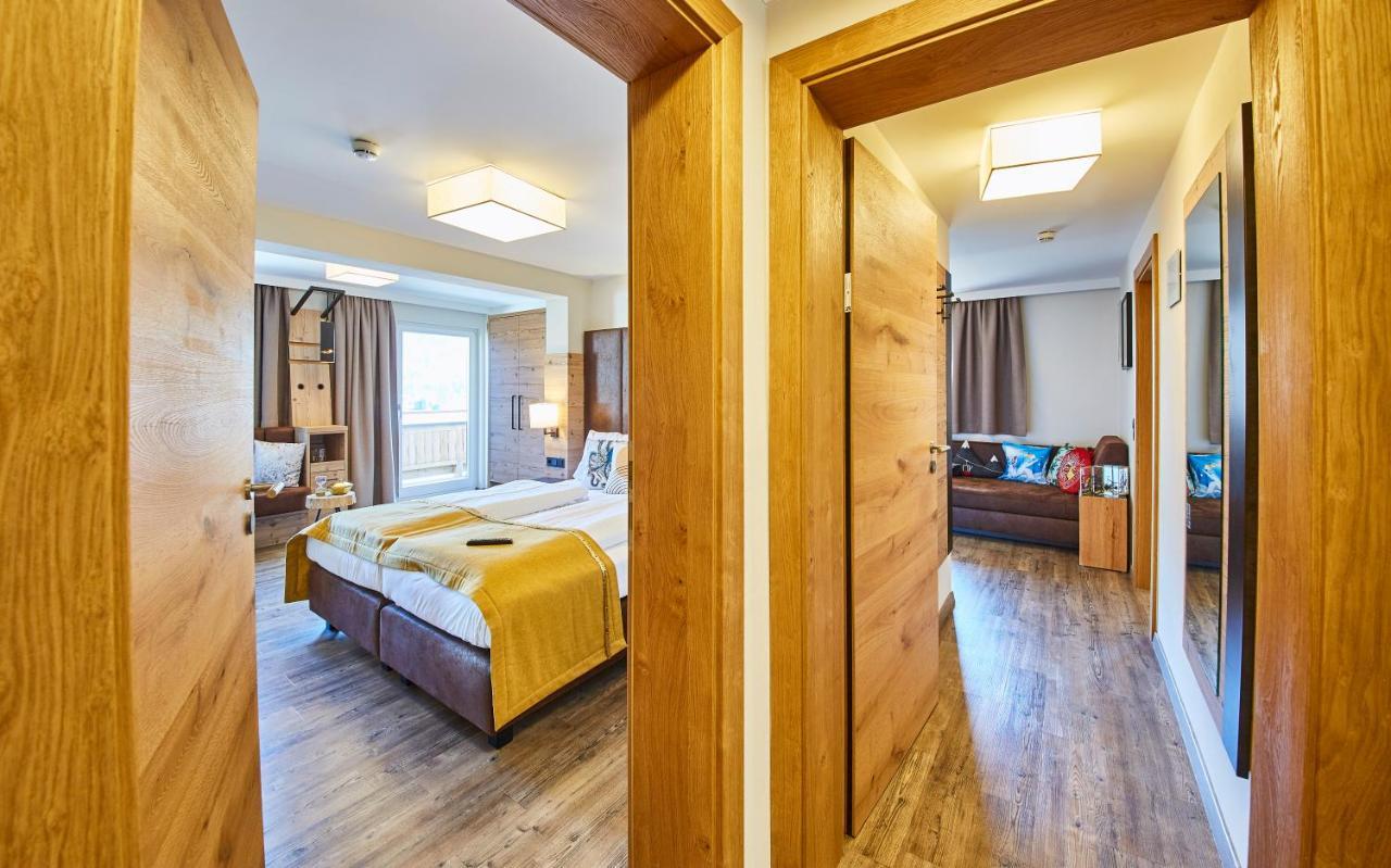 Fuchs Und Gretl Bed & Breakfast Saalbach-Hinterglemm Exterior photo