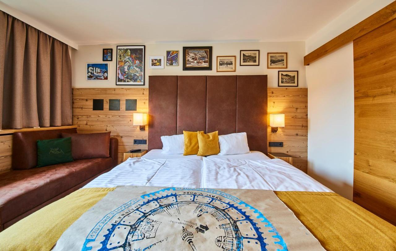 Fuchs Und Gretl Bed & Breakfast Saalbach-Hinterglemm Exterior photo